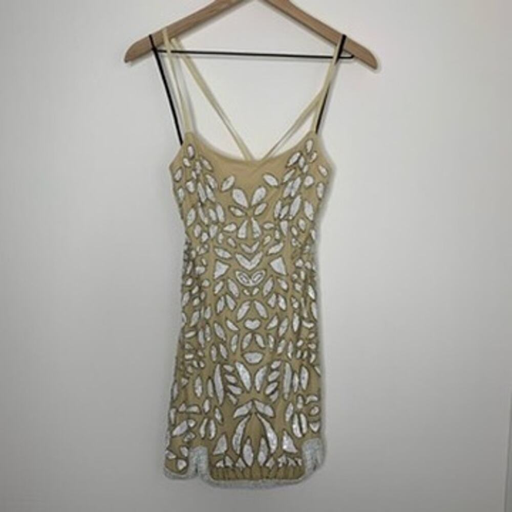 X by NBD Madeline Sequin Beaded Dress Womens New Size 0 - Picture 3 of 16